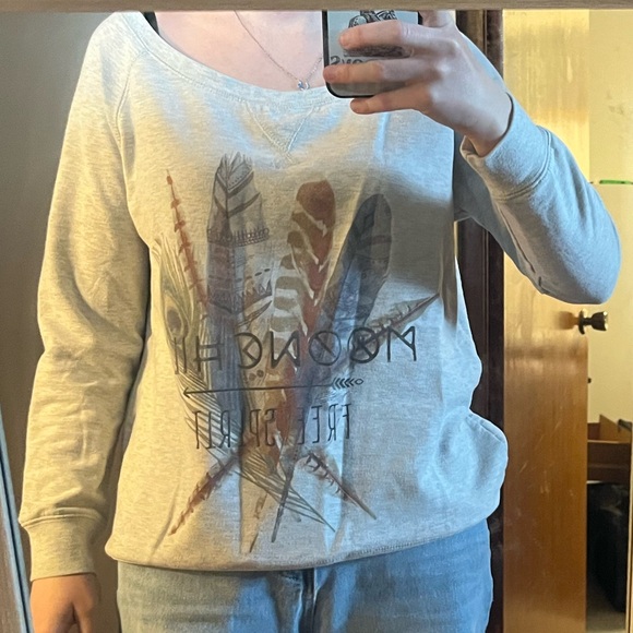 White Crewneck- Moonchild Free Spirit - Picture 3 of 4